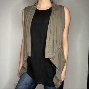 Fate Utility Cargo High Low Olive Green open front vest M